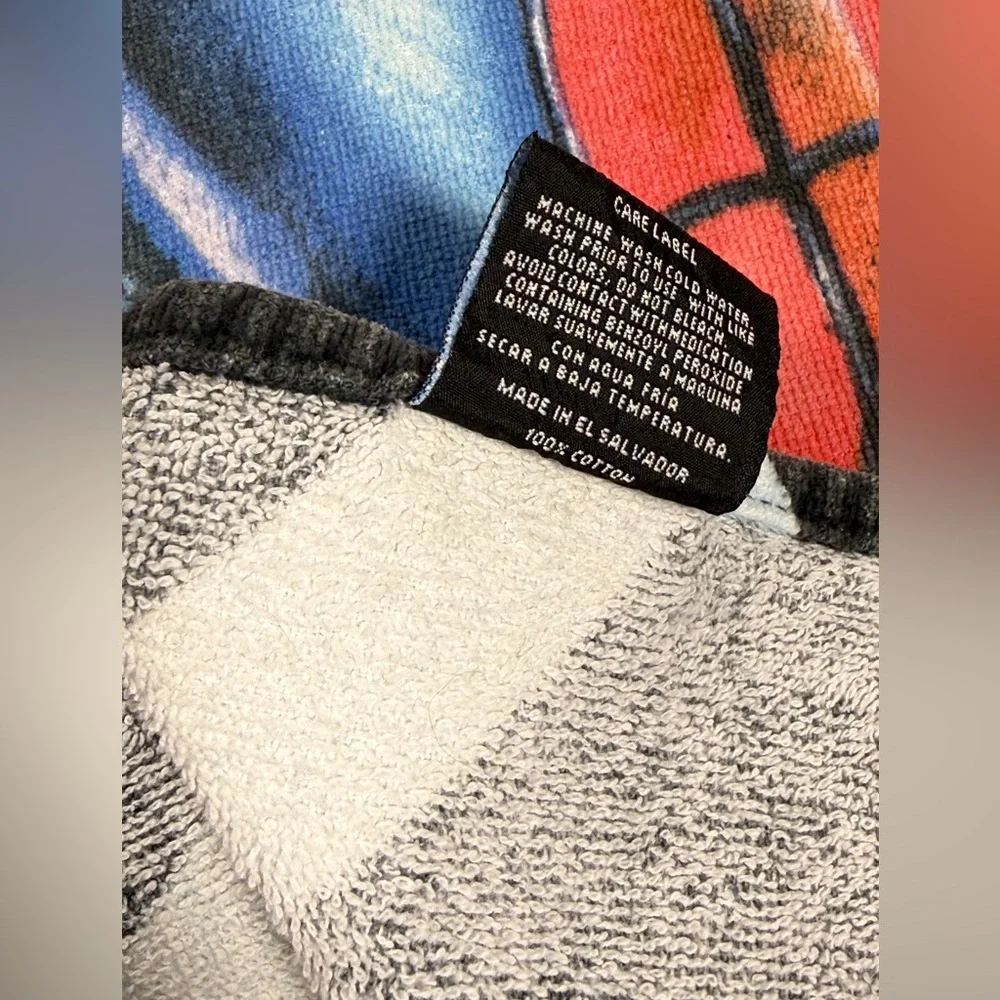 VTG Y2K Spider-Man 2 Beach Towel 2003 Marvel Movie Cotton Large Graphic Red Blue